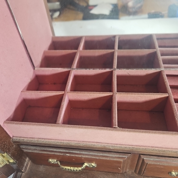 Vintage Jay Imports Music Jewelry Box Etched Glass Doors - Picture 9 of 16